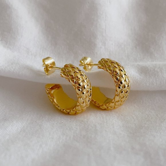 Hoops earrings NEW gold chunky hoops - Picture 1 of 9